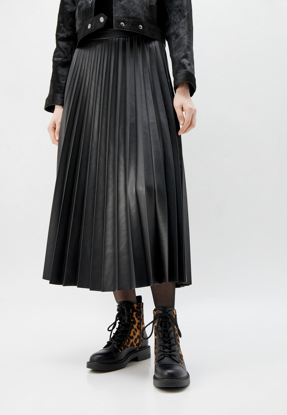 Ботинки женские GUESS FYNNY