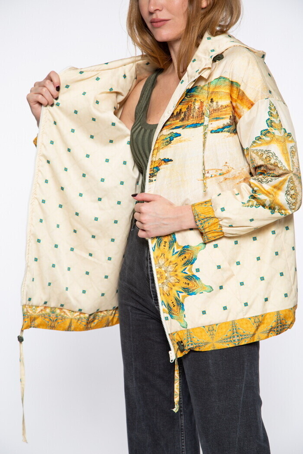 Куртка "Вода и Горы", по мотивам пейзажа китайского художника Гун Сианя