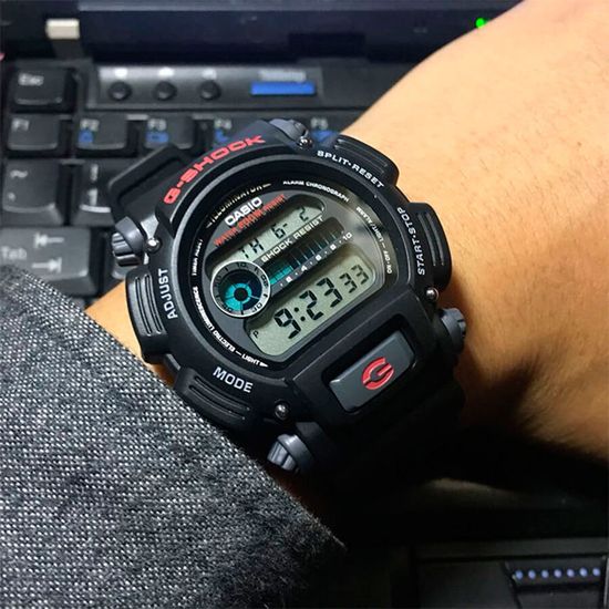 Наручные часы Casio DW-9052-1VDR