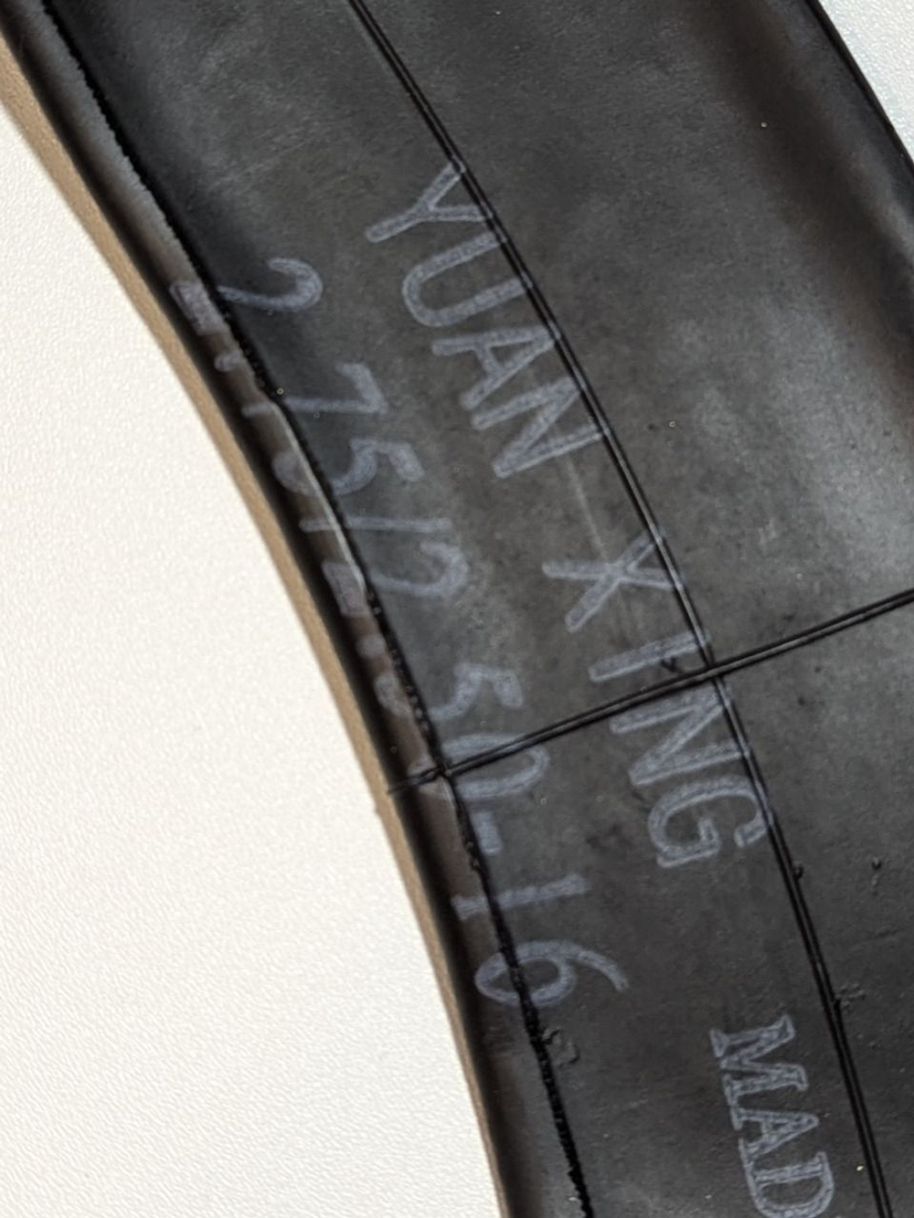 Камера колеса мотоцикла, велосипеда Колхозник 2,50/2,75 R16