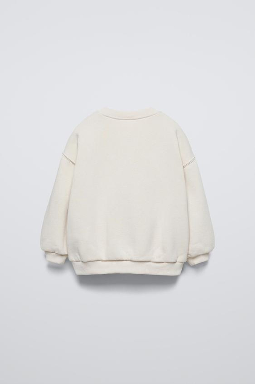 ZARA ТОЛСТОВКА С АППЛИКАЦИЯМИ «СЕРДЦЕ», ЭКРЮ