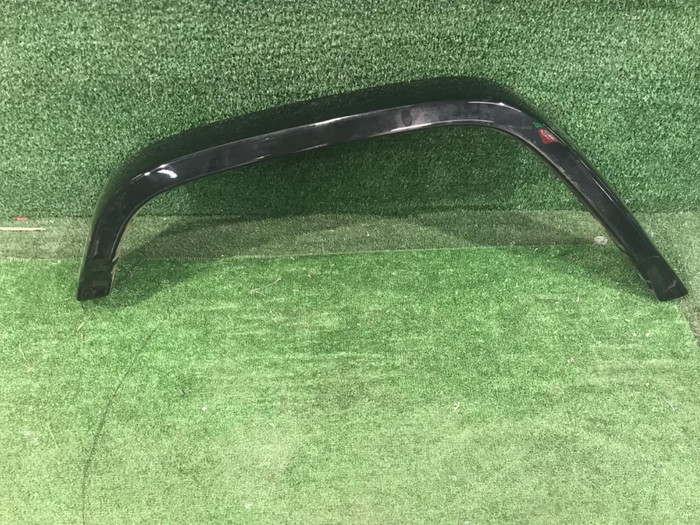 Расширитель передний левый Mercedes G W463 (2018-н.в.) (В пленке)