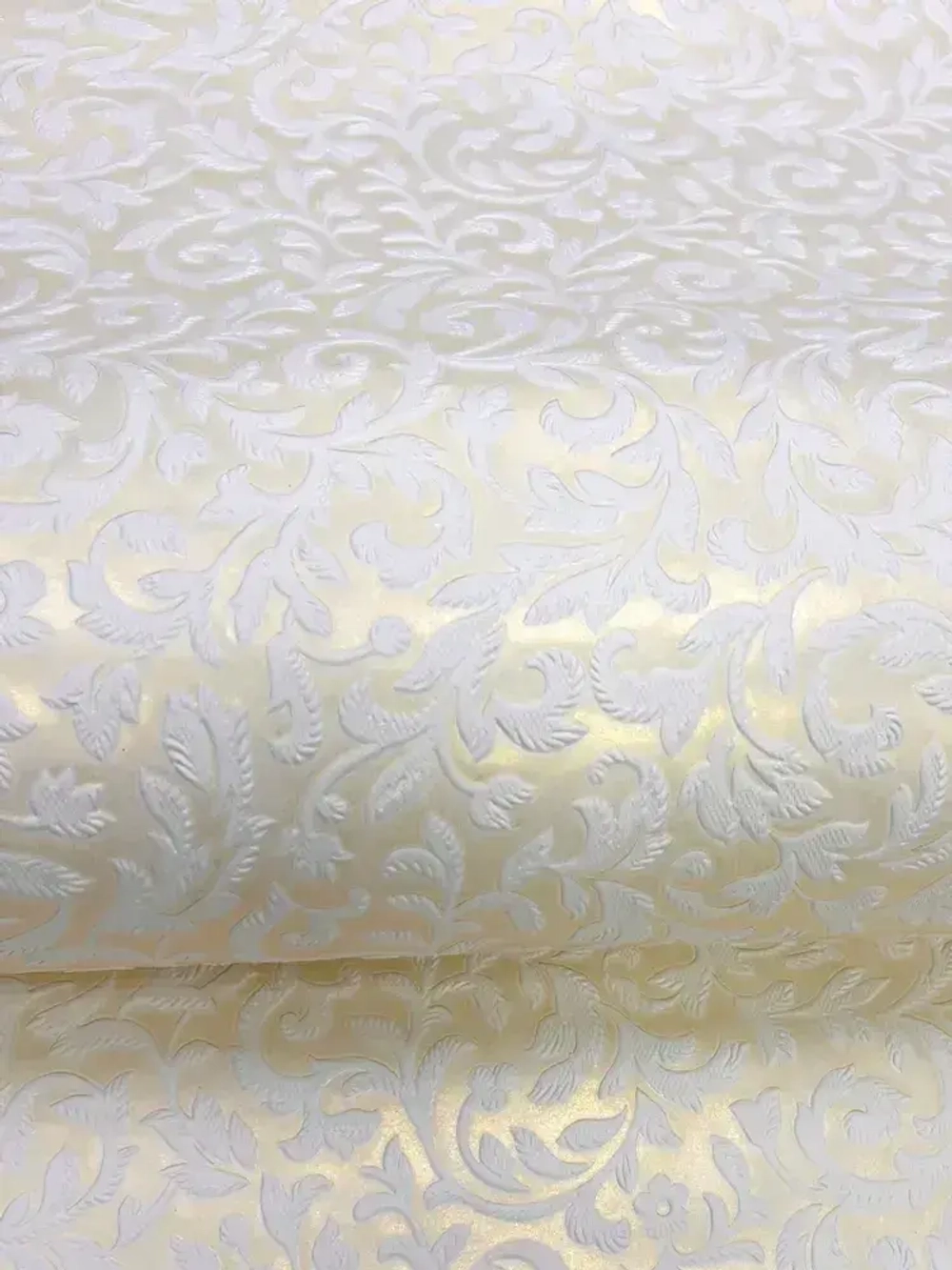 Обои бумажные двухслойные плотные Соблазн 23-41 0,53м х 10м