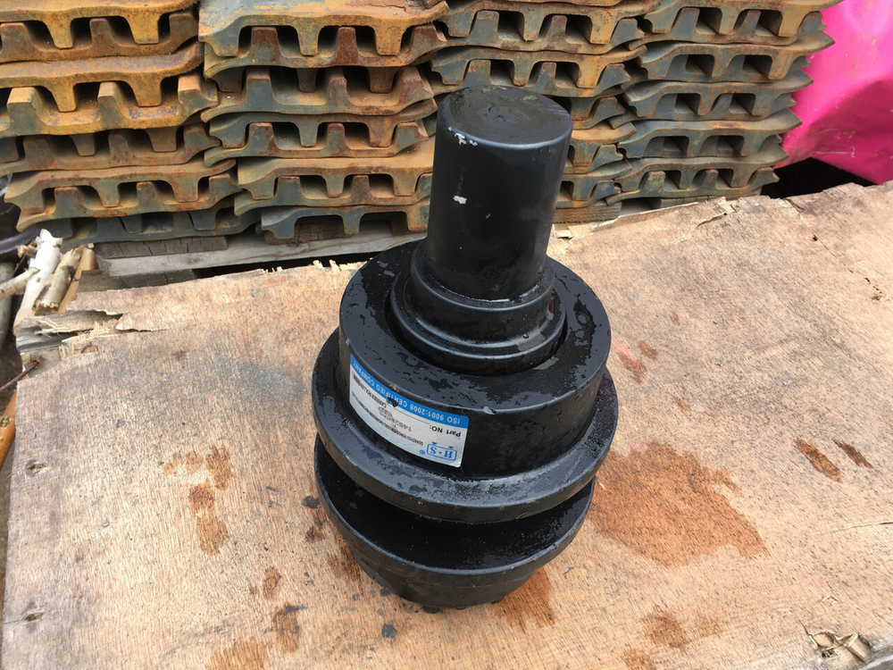 Каток поддерживающий EC210 HSB