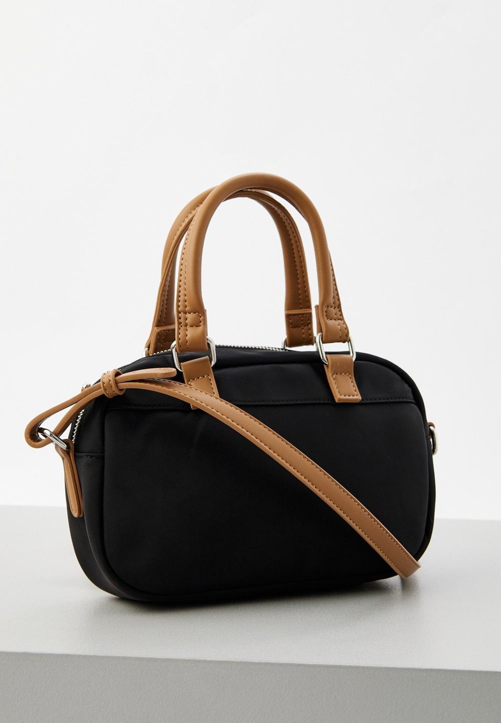 Сумка женская ICEBERG