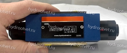 Z2FRM6TB2-2X/6QRV - Регулятор расхода Ду 6 модульного монтажа, в канале T, номинальный расход 6 л/мин