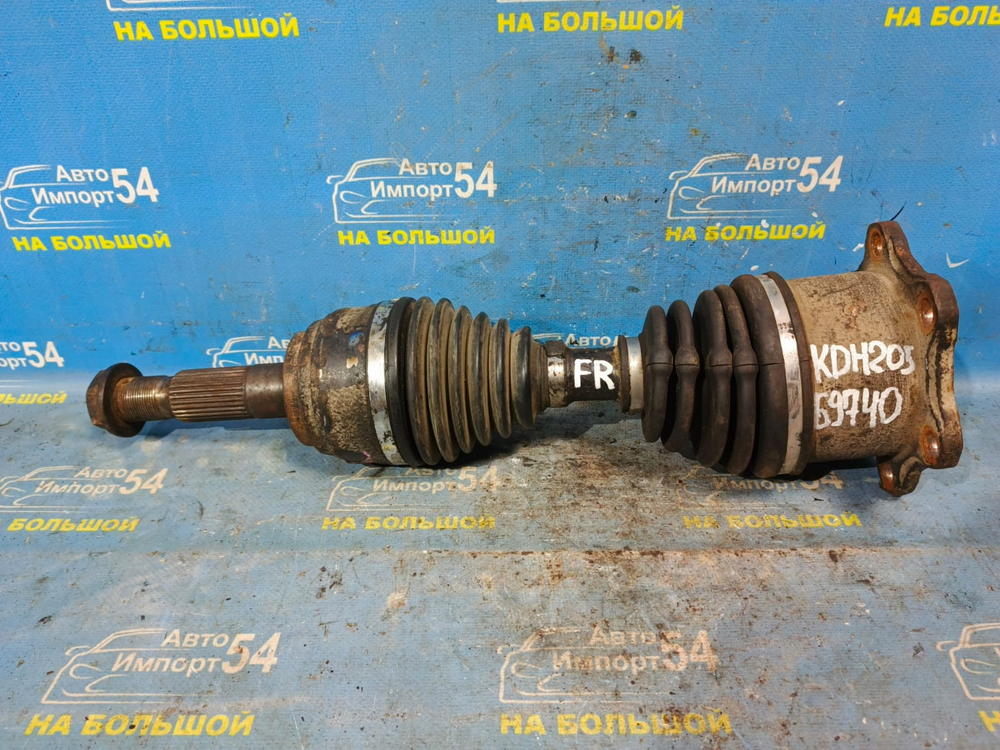 Привод передний правый TOYOTA HIACE 2004-2007