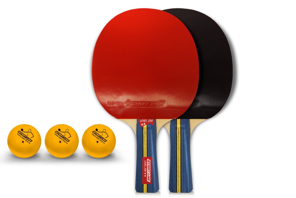 Набор 4 р-ки Level 200, 6 мячей Club Select, сетка с креплением