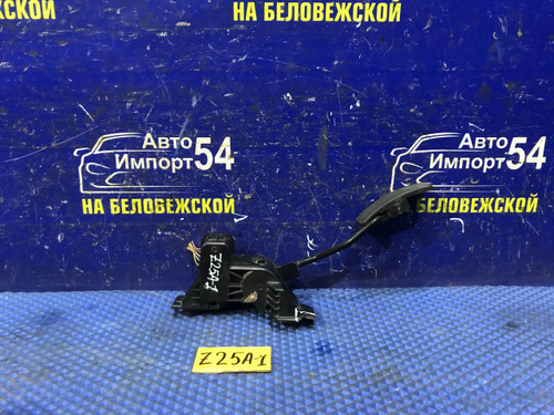 Педаль газа MITSUBISHI COLT 2003