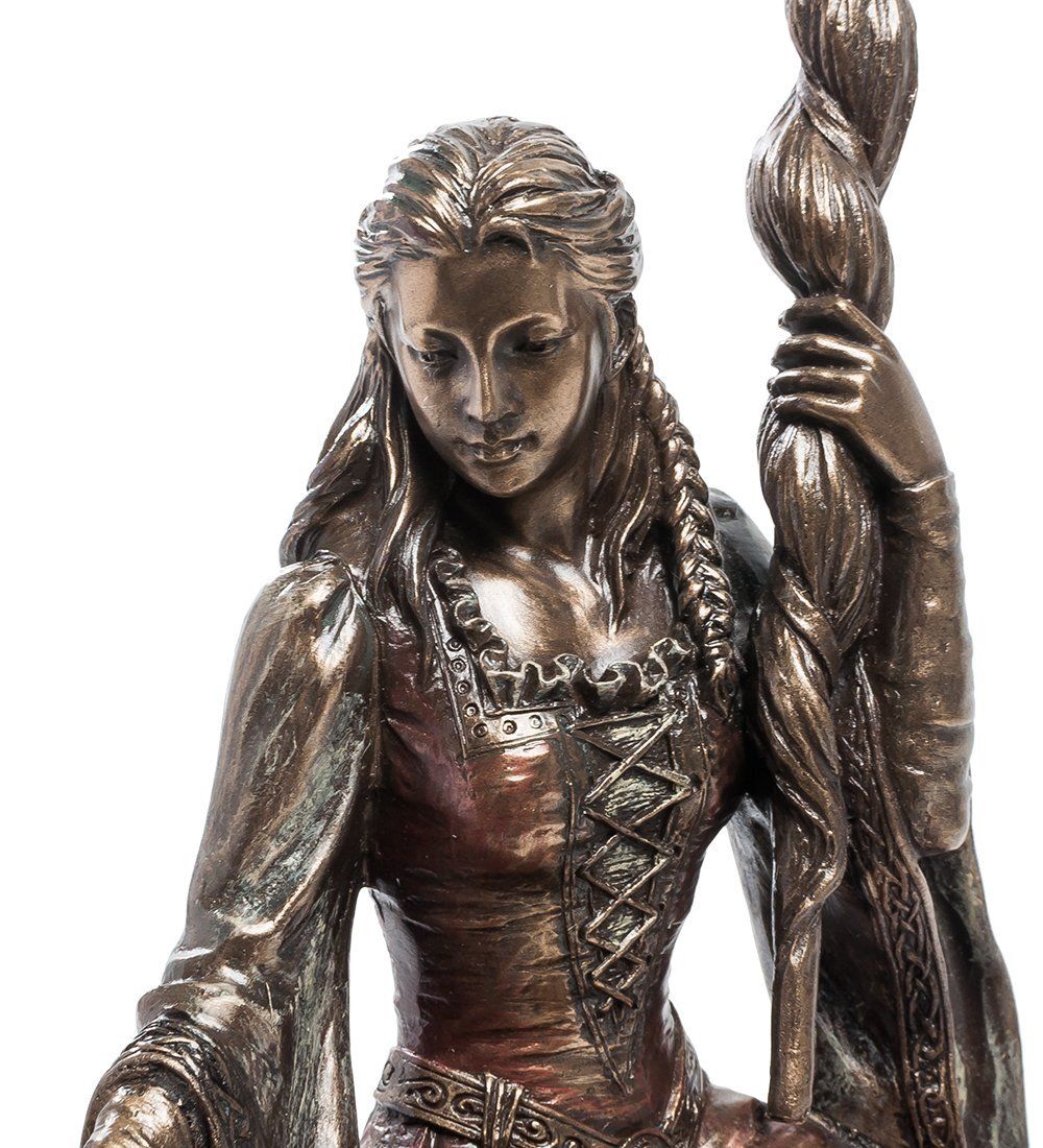 Veronese WS-578 Статуэтка «Фригг - богиня любви, брака, домашнего очага и деторождения»