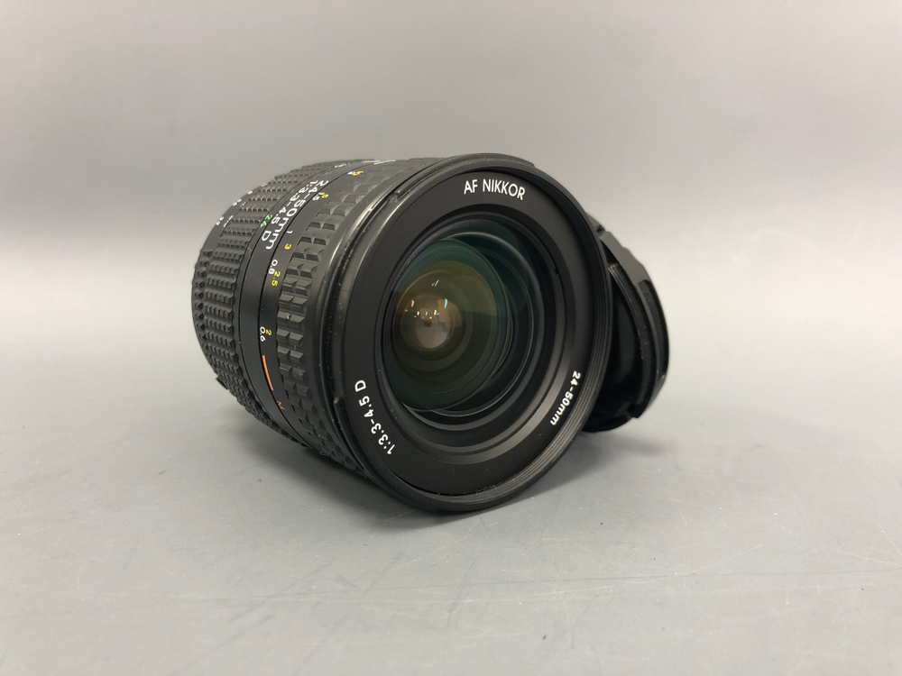 Nikon 24-50mm 3.3-4.5D AF Nikkor