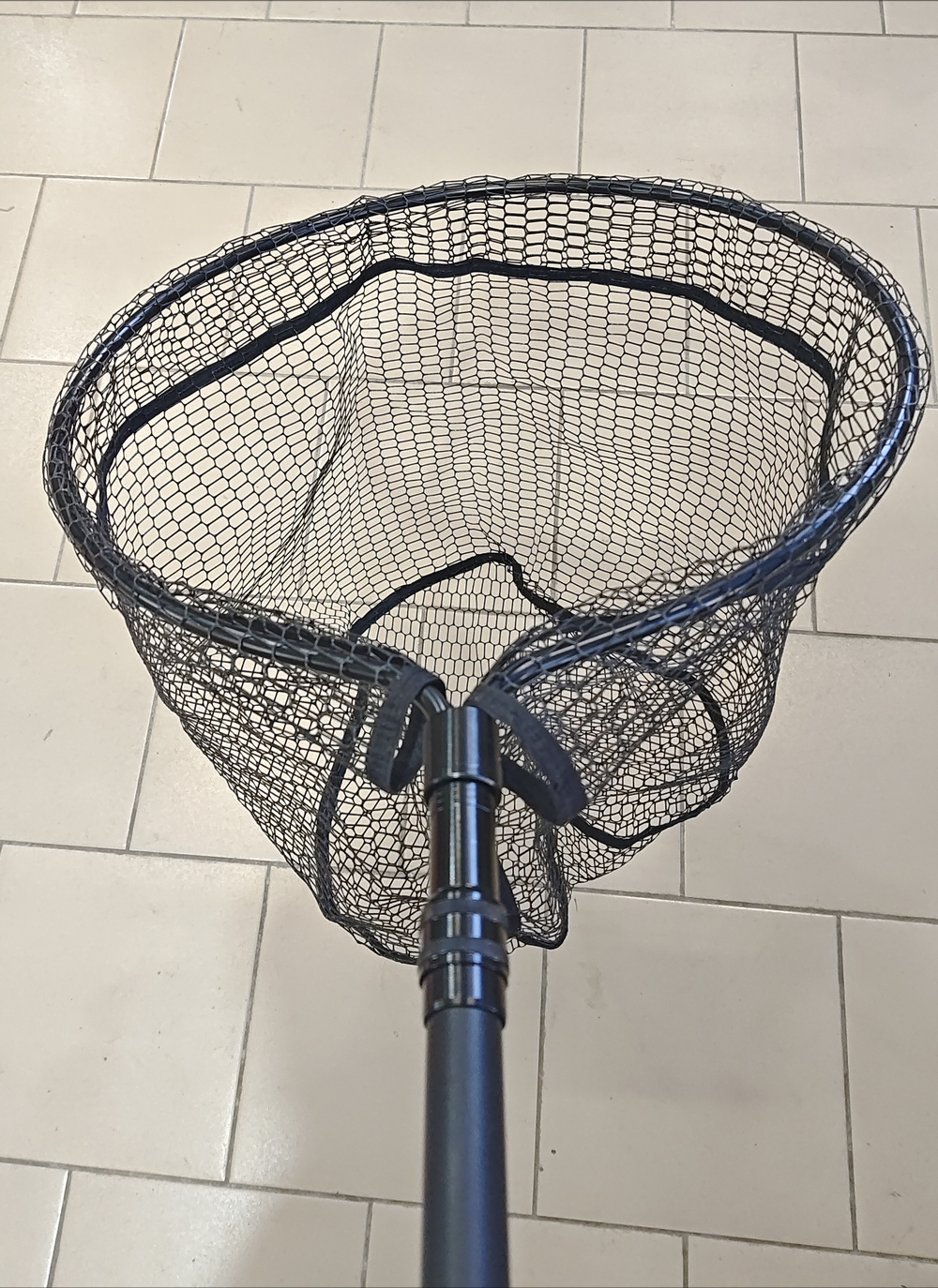 Подсак карбоновое прарезиненная 2 метра