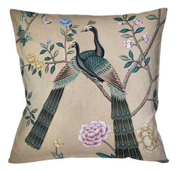 Интерьерная подушка Объект мечты Императорский павлин версия 4