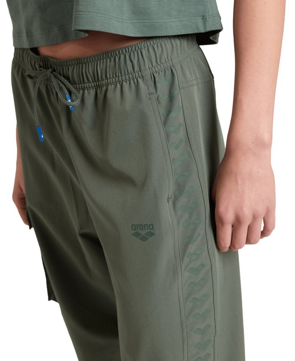 Брюки женские Arena TEAM STRIPE CARGO PANT Брюки женские Arena TEAM STRIPE CARGO PANT