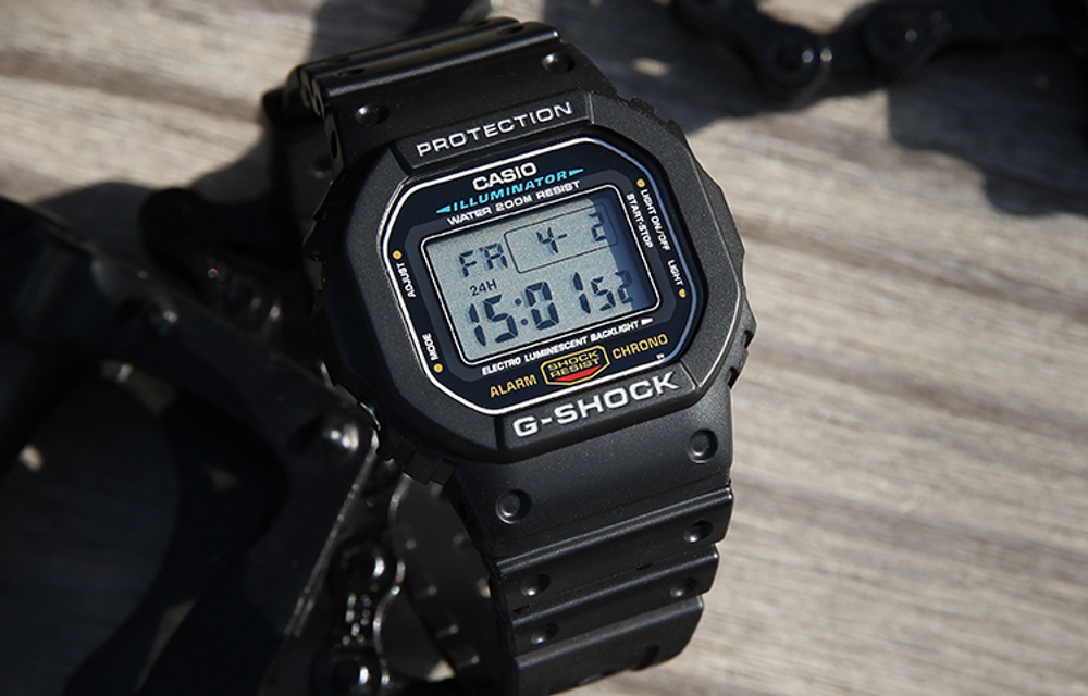 Часы CASIO G-SHOCK5600 D, DW-5600E-1VPF