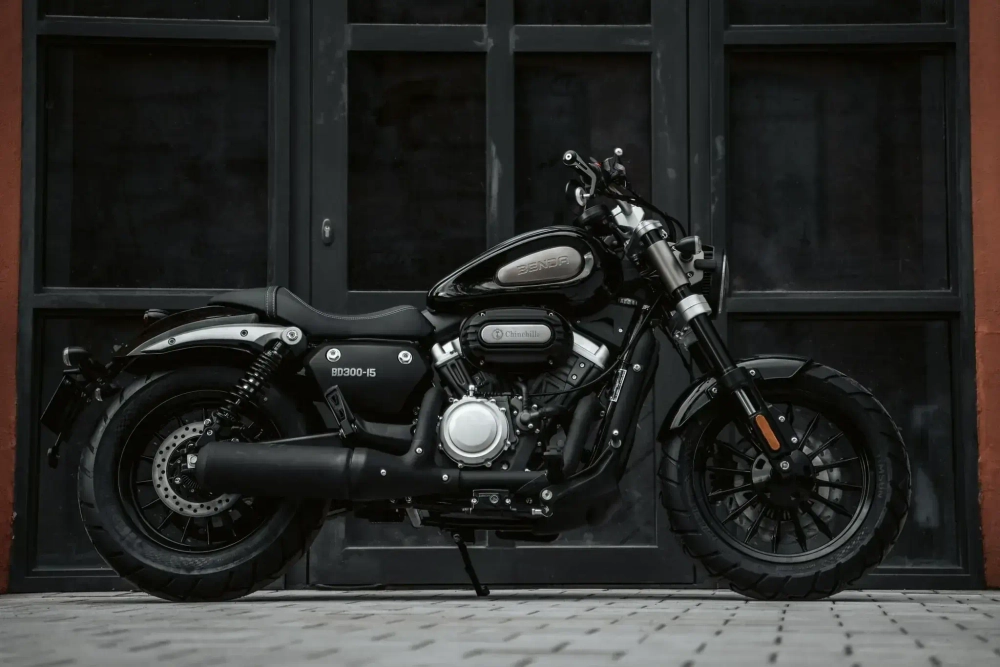 Benda Chinchilla 300 black