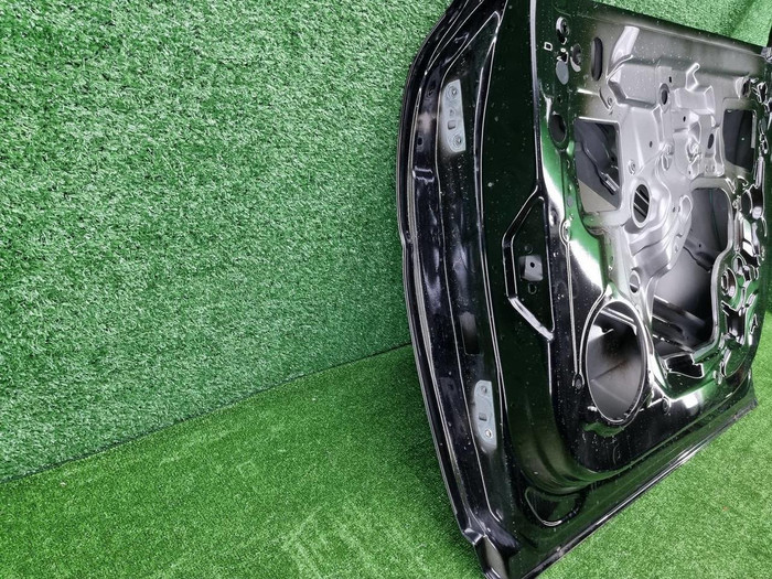 Дверь передняя правая Geely Tugella (2019-2024)