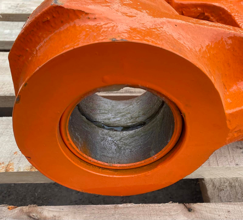 Трапеция центральная Hitachi ZX240 литая