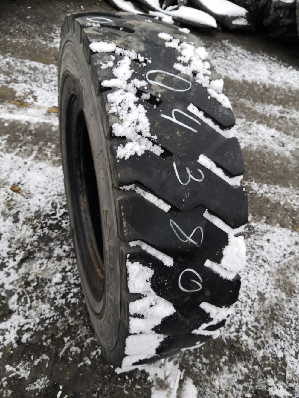 9.00R20 Michelin XZM шина б/у