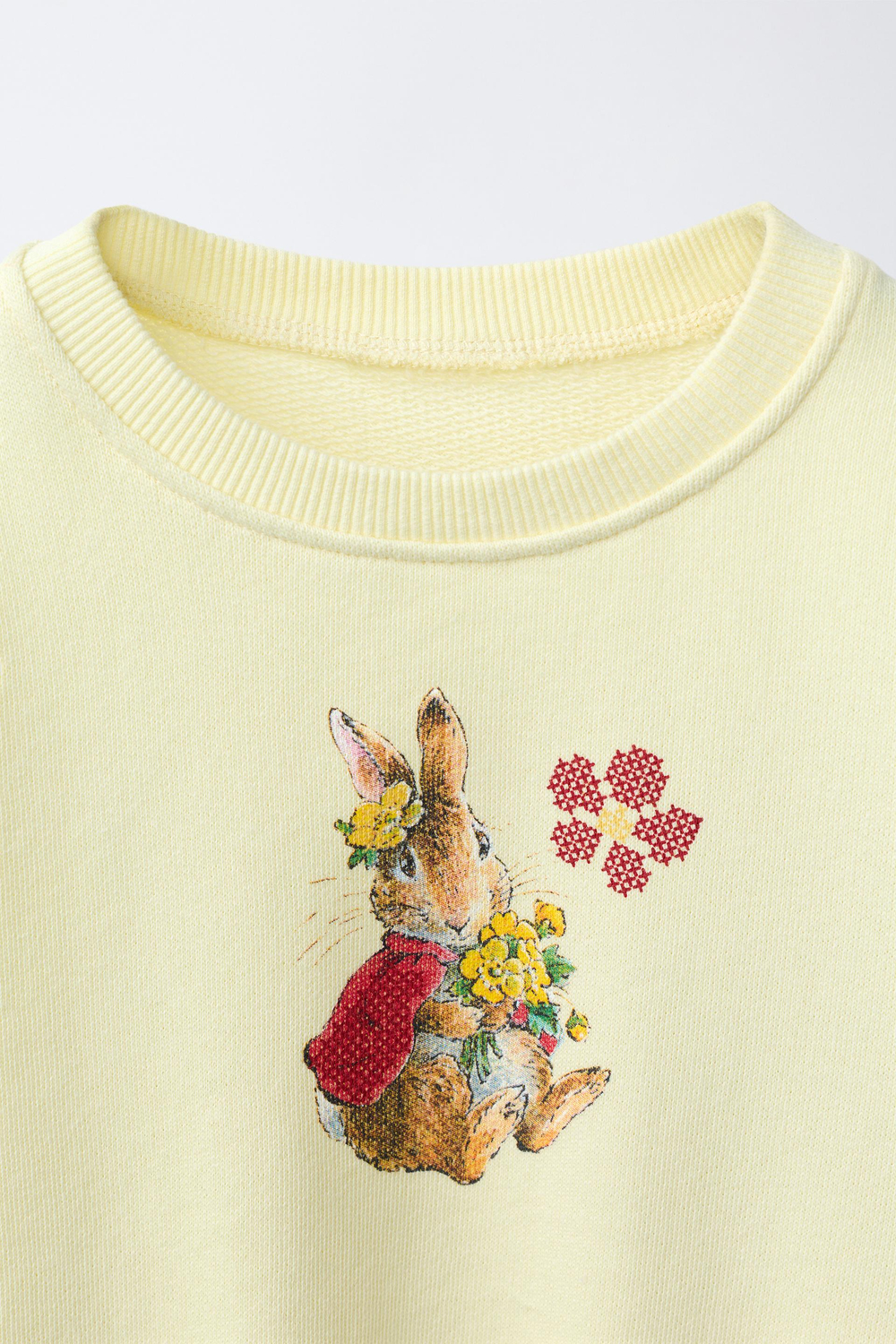 ZARA ТОЛСТОВКА PETER RABBIT ™, ЖЕЛТЫЙ