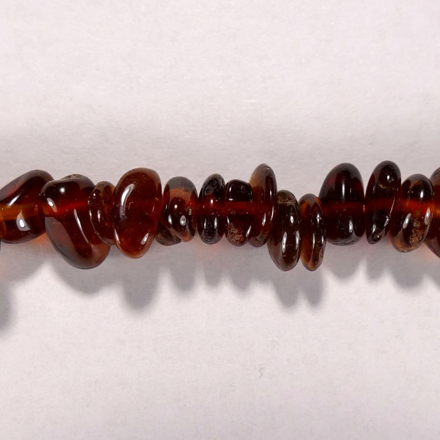 Бусина из граната оранжевого (гессонита), фигурная, 1x5 - 4x8 мм (крошка, гладкая)