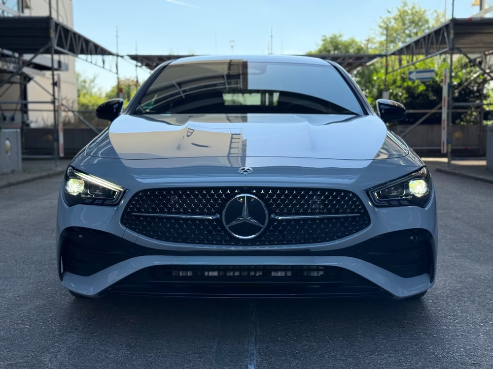 Mercedes-Benz CLA 220
