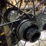 Переднее колесо 27.5" Alexrims Dm24 10х100