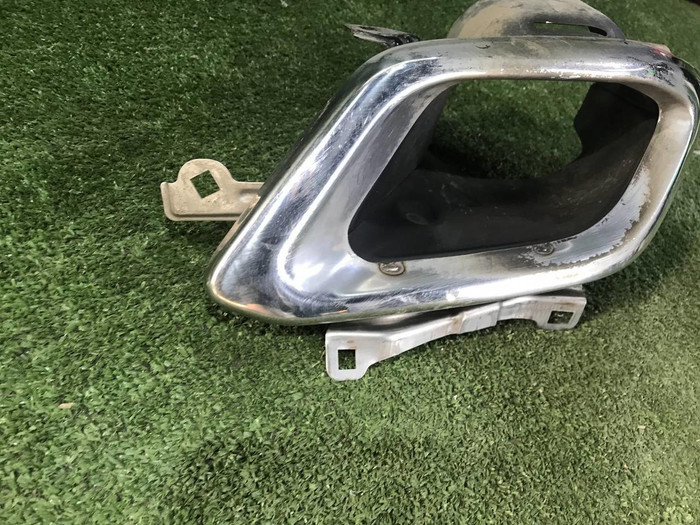 Насадка глушителя левая Lexus RX 4 (2015-2019)