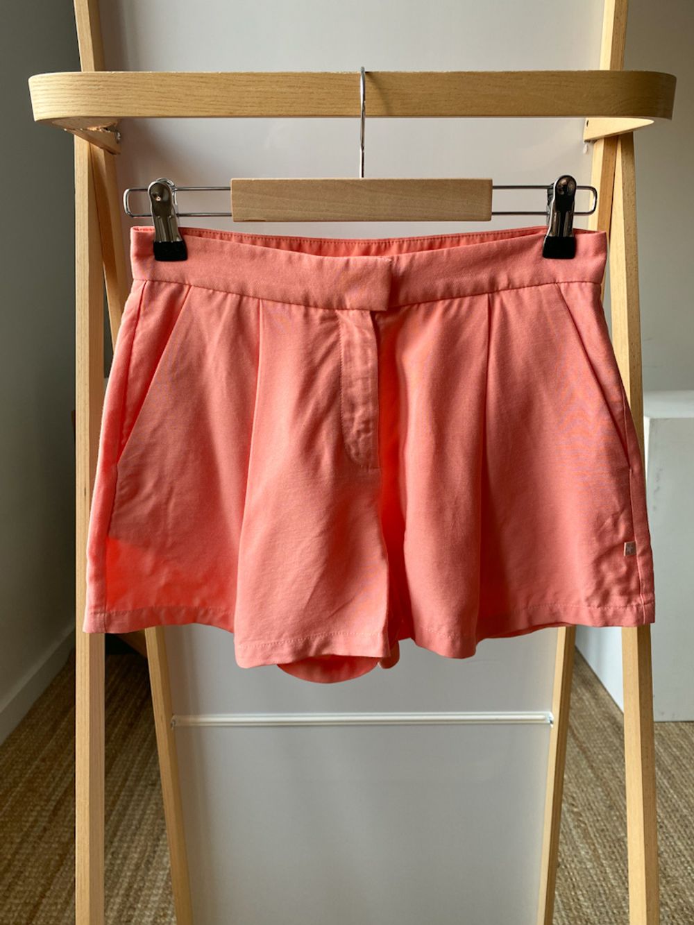 Новые шорты Molo, 152