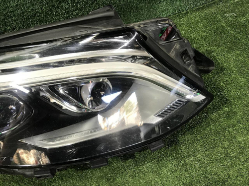 Фара правая Mercedes GLE W166 (2015-2018) LED