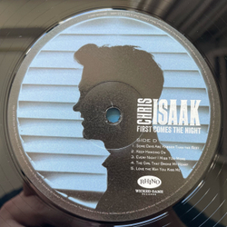 Винтажная виниловая пластинка LP Chris Isaak First Comes the Night (Европейский Союз 2015)