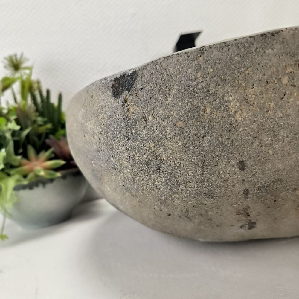 Раковина из речного камня RS63441 (45*43*16) 0123
