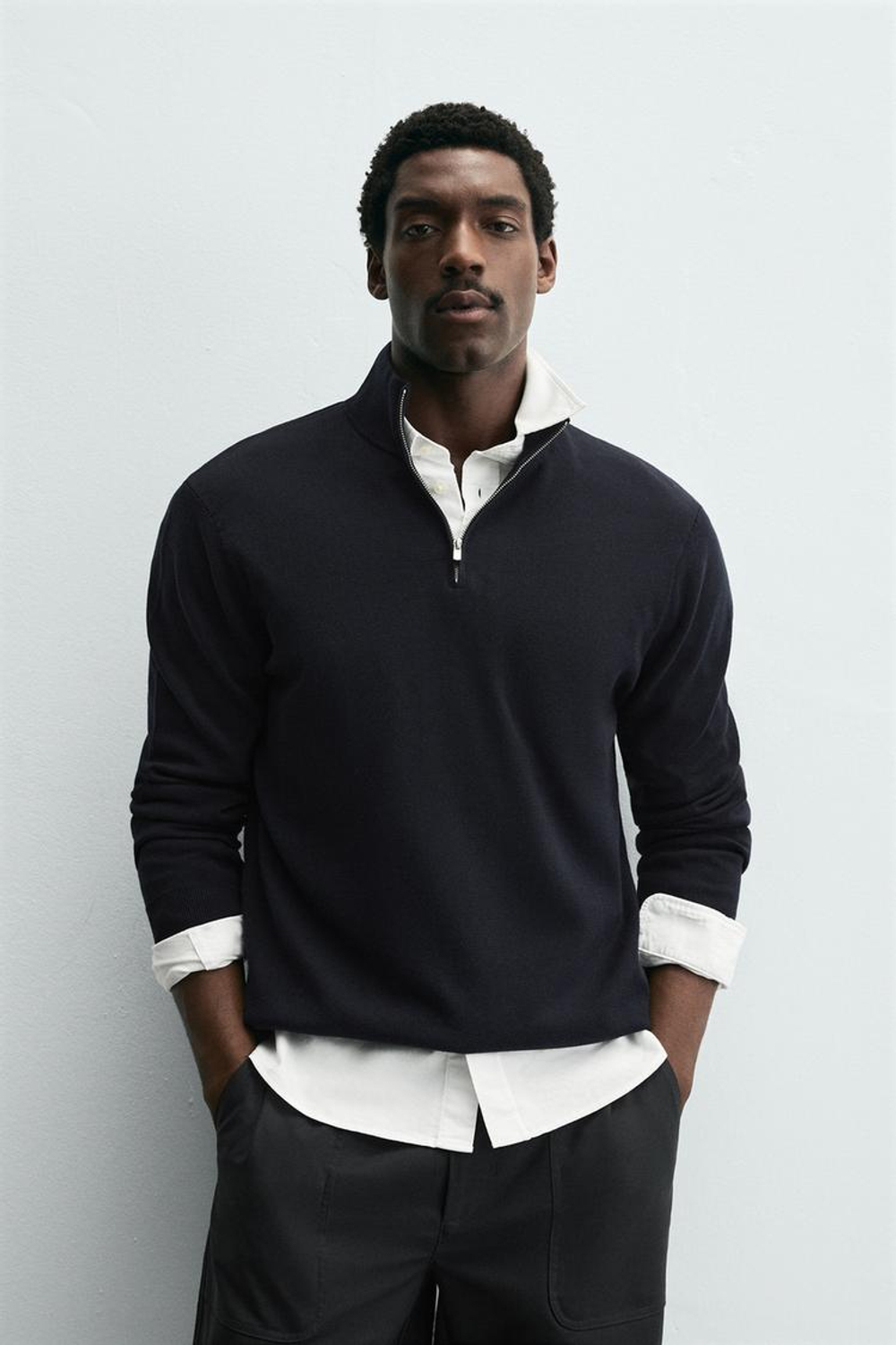 ZARA ДЖЕМПЕР ЖЕМЧУЖНОЙ ВЯЗКИ С МОЛНИЕЙ, МОРСКОЙ СИНИЙ