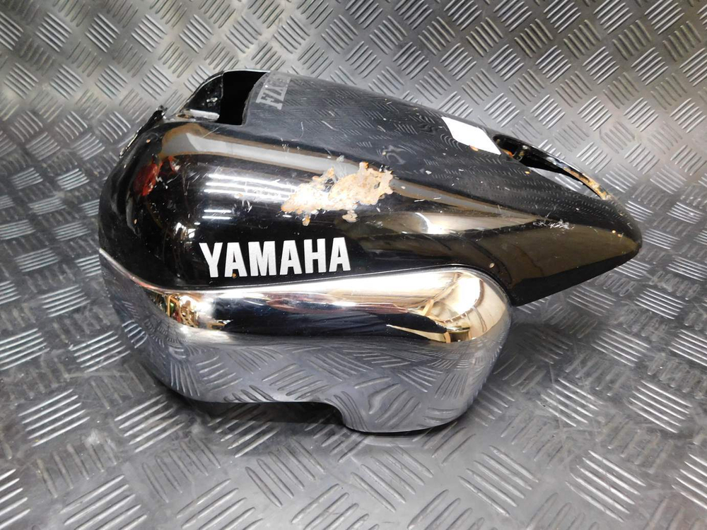 Накладка бака Yamaha FZX750 3XF.