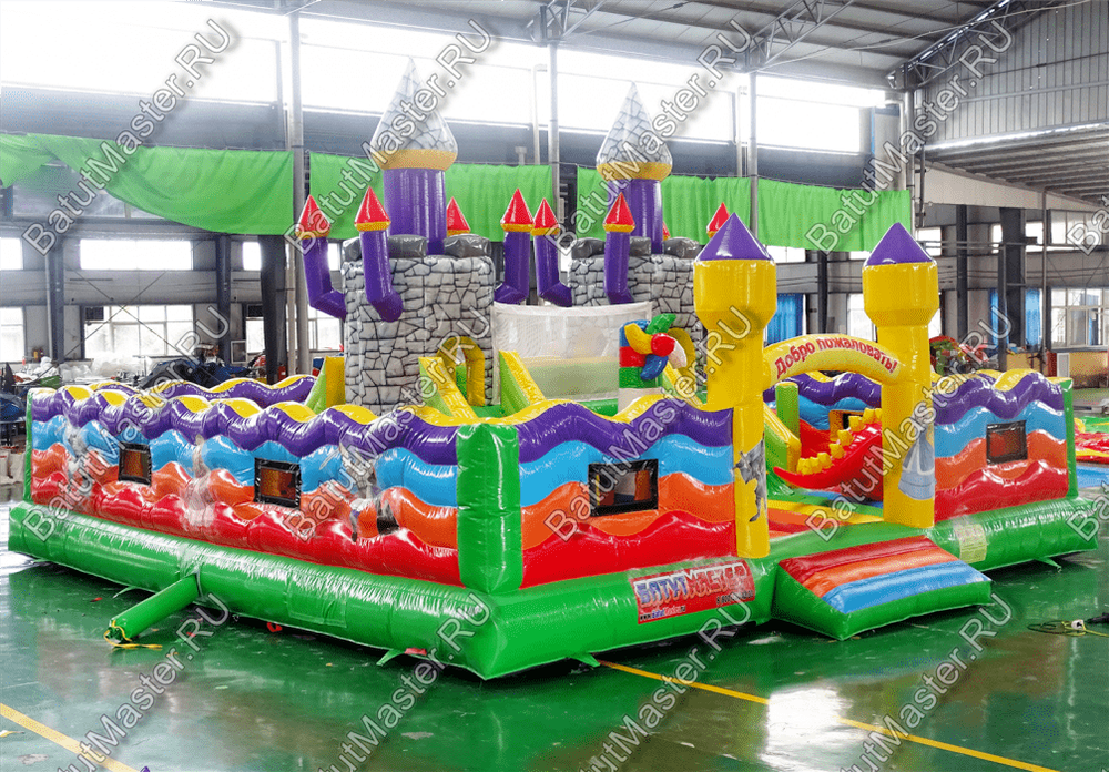 Надувной батут "Средневековье" 8*8*5 м, с цветным полом и стенами