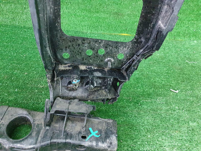 Телевизор Kia Carnival 4 (2020-н.в.)