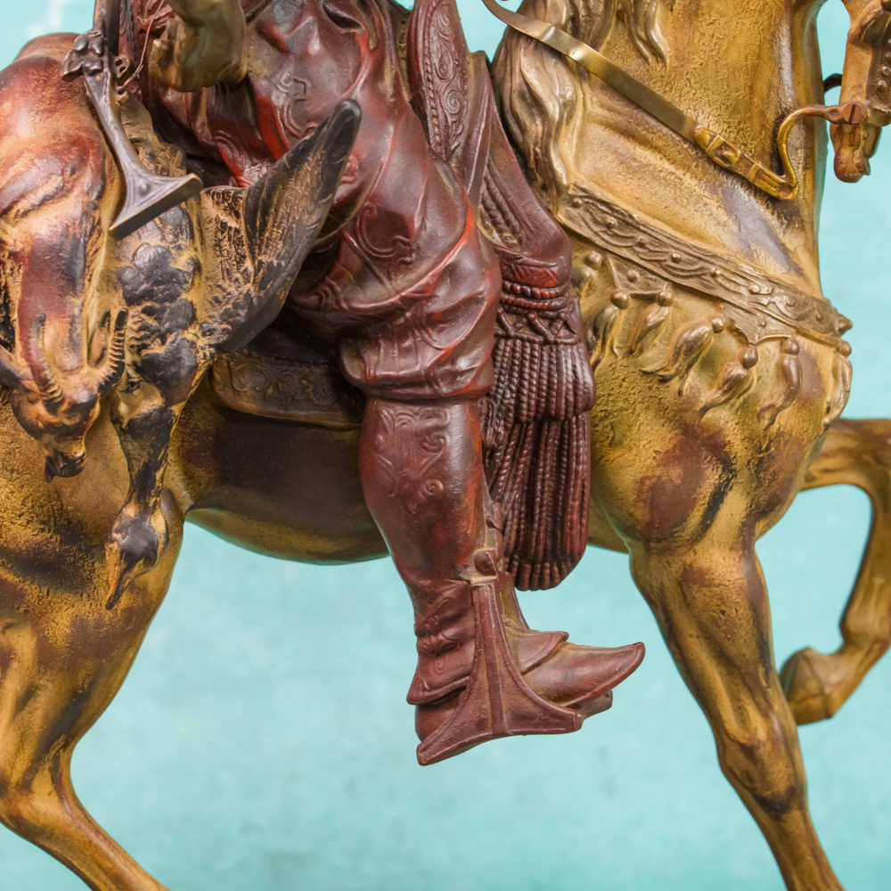 Кабинетная скульптура «Восточный воин»