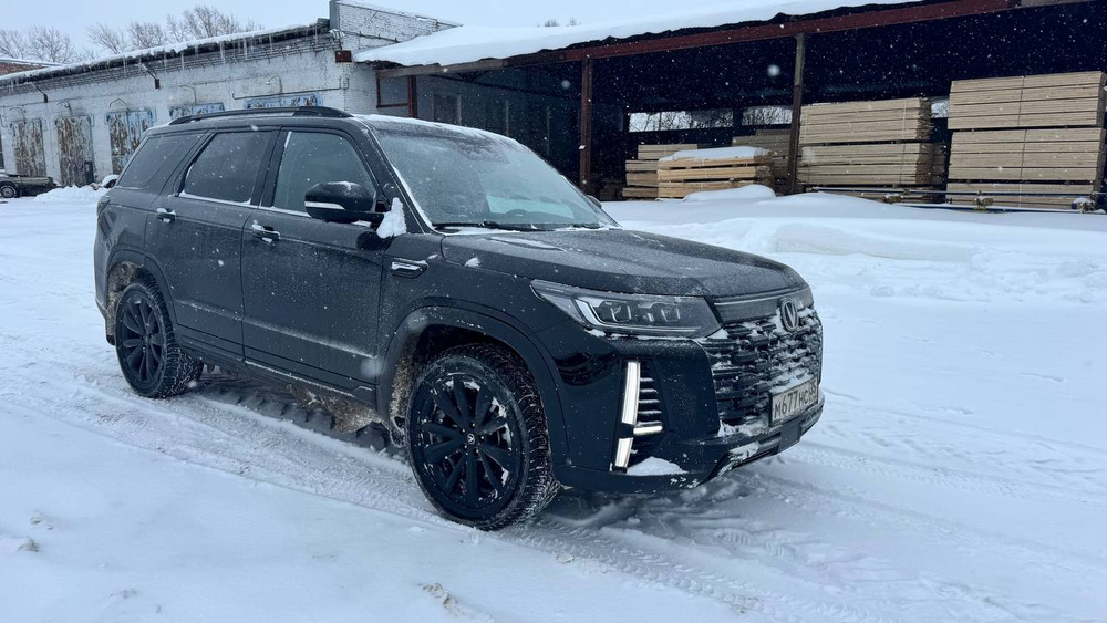 Changan CS95 Black edition Tech 2.0T 8AT