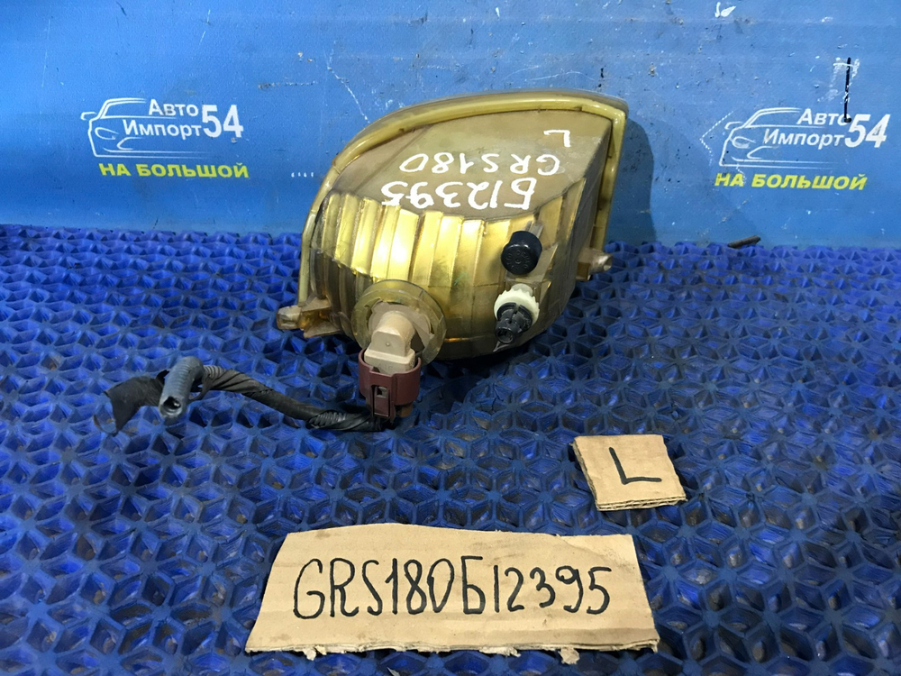 Туманка левая TOYOTA CROWN 2003-2005