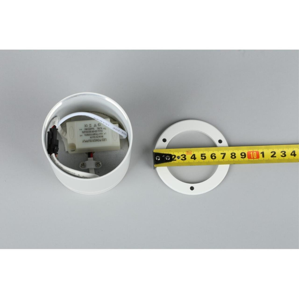 Накладной светодиодный светильник Omnilux Fortezza OML-100109-12