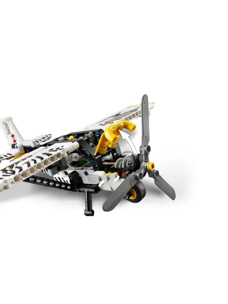Конструктор Technic 42198 Пропеллерный самолёт