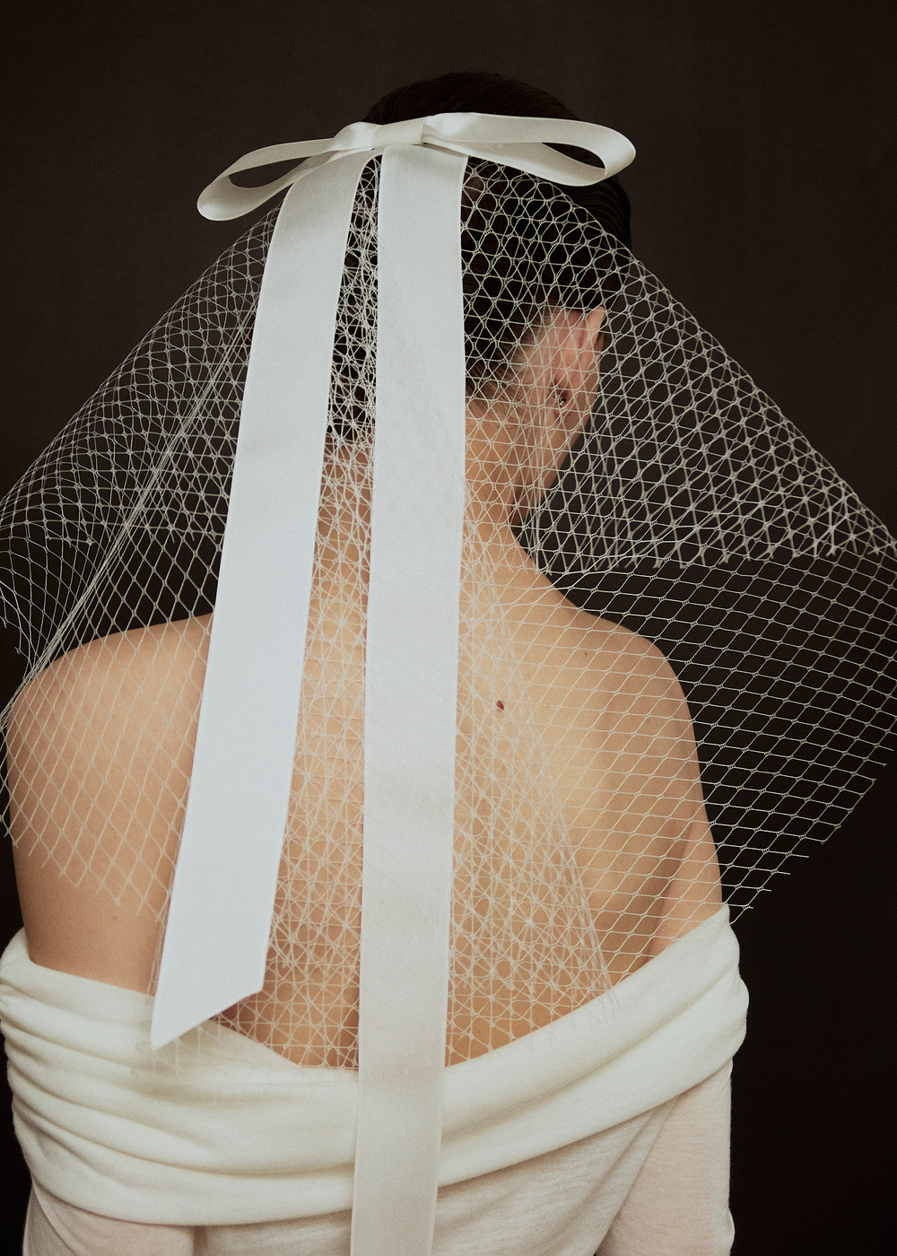 Фата из сетки с мини "Паркером