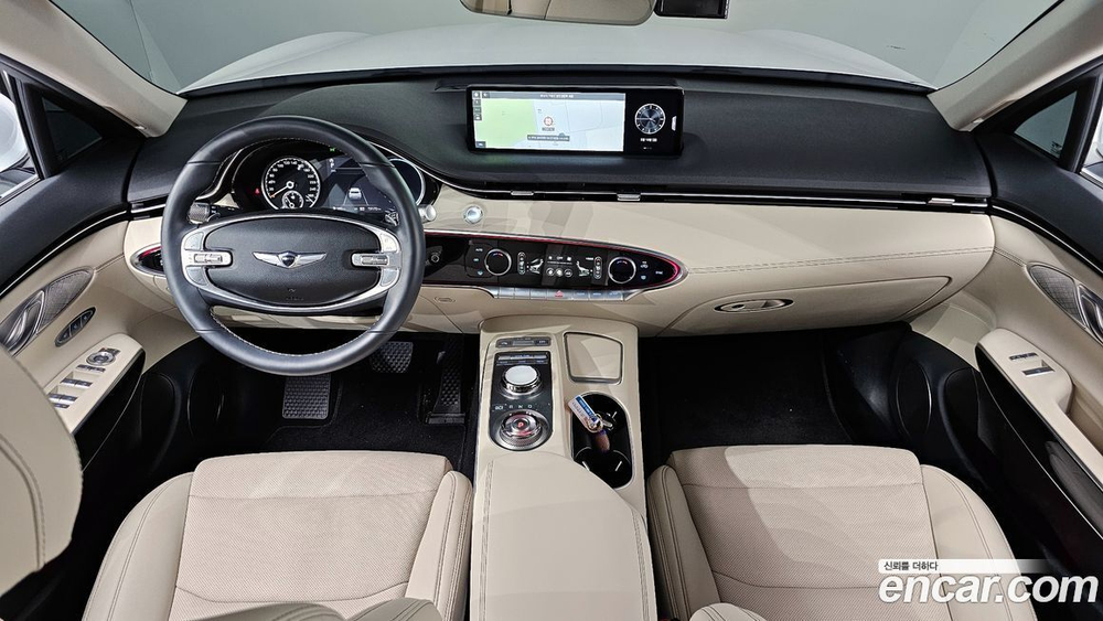 Genesis GV70 2.2 Дизель 2WD (04.2022)