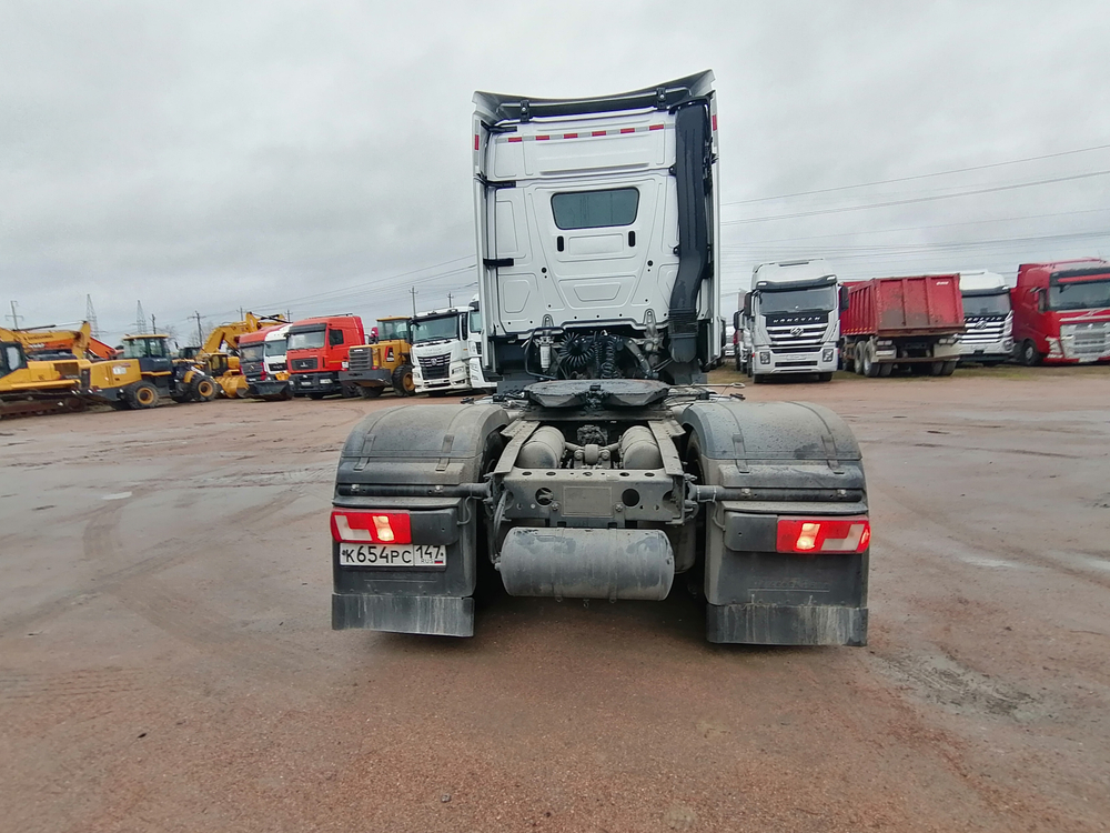 Mercedes-Benz ACTROS 4x2 Седельный тягач 1848 (Дизельный, 12,8 л, 476 л.с., АТ)