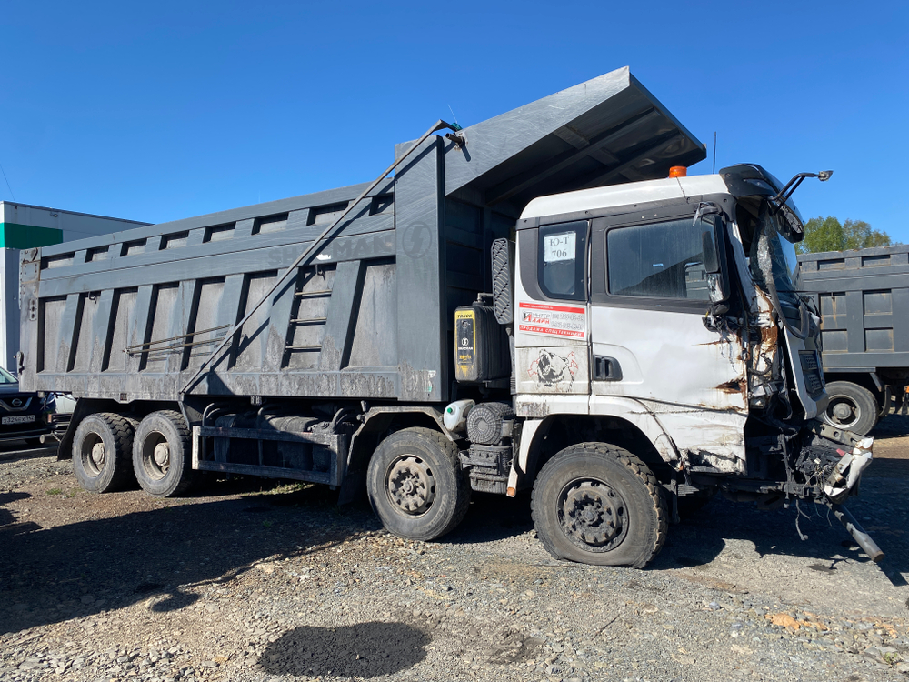 Shacman (Shaanxi) SX* 8x4 Самосвал SX331863366 (Дизельный, 12,5 л, 544 л.с., МТ)