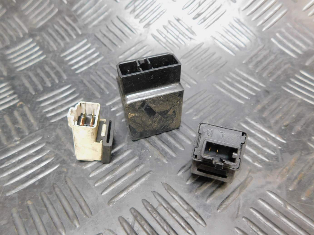 Реле Yamaha Road Star XV1600