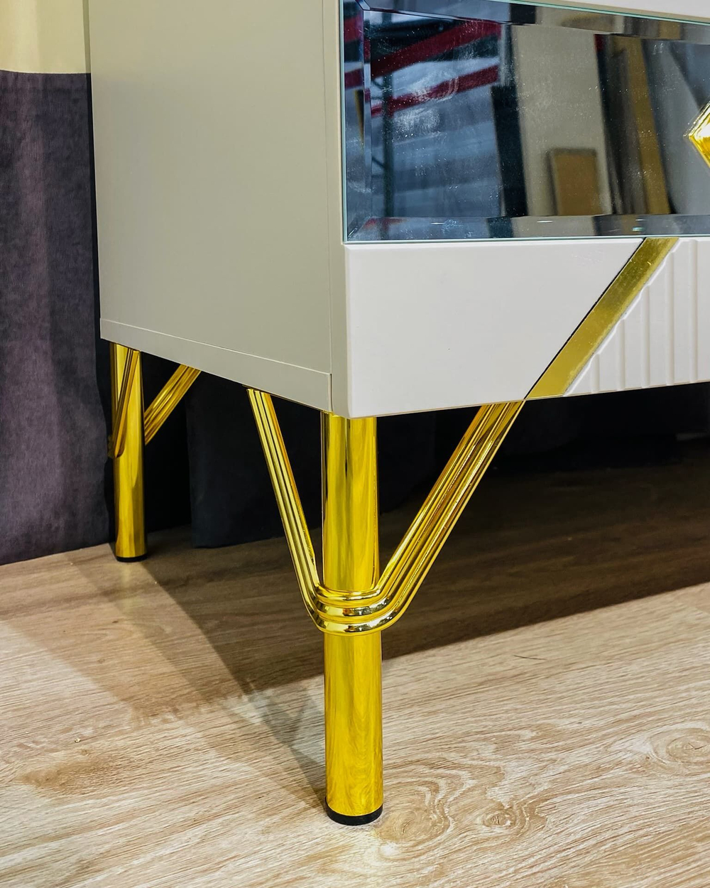 Коллекция “Ализе” 4-х дверная