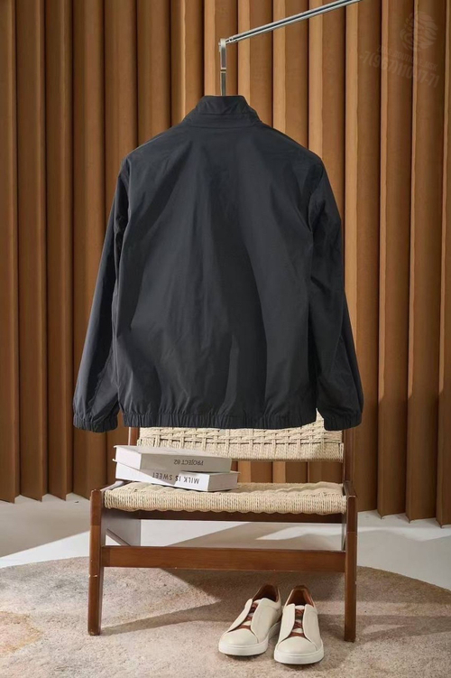 Двухсторонняя ветровка Kiton