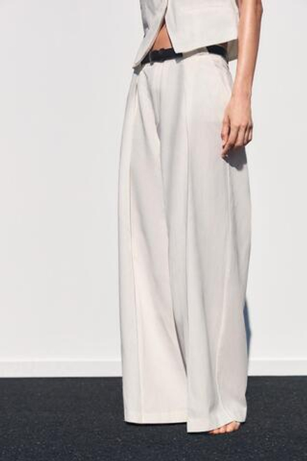 ZARA БРЮКИ С ЗАЩИПАМИ И РЕМНЕМ, ЭКРЮ