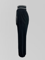 Костюм 77707 однотонный из брюк на резинке толстовки и укороченного топа